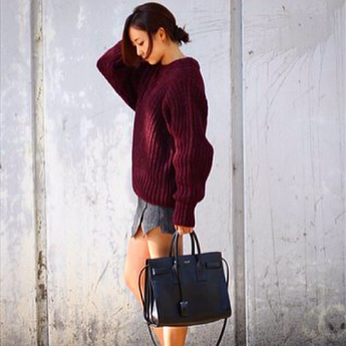 Today&rsquo;s cool weather makes me crave for this Handmade Chunky Burgundy Sweater by @unionjan