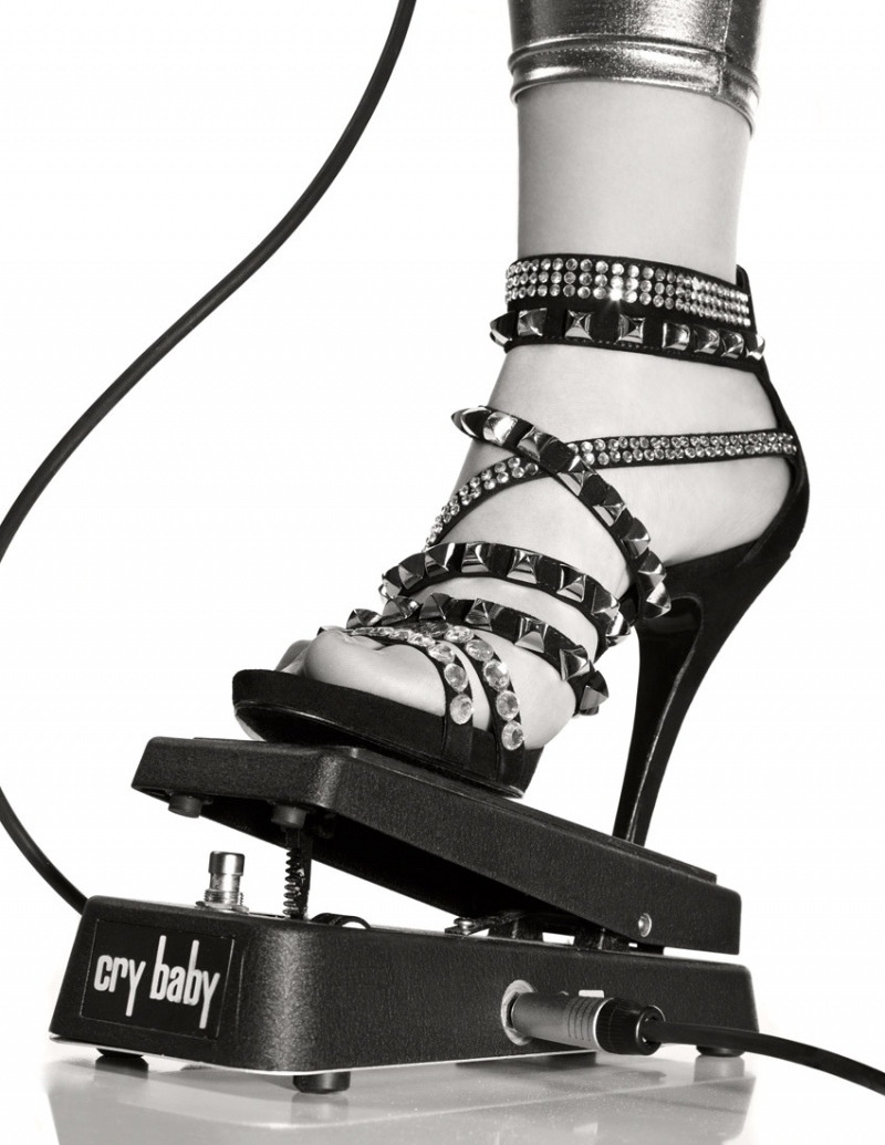 still-heels:  Sexy girls on high heels! Visit http://stillheels.com for more, sexy