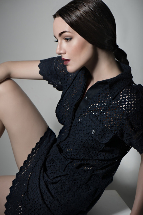 KUR is a contemporary womenswear brand that incorporates Sri Lankan Dutch lace into a contemporary f