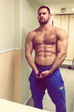 adonisarchive:  Kirill Dowidoff