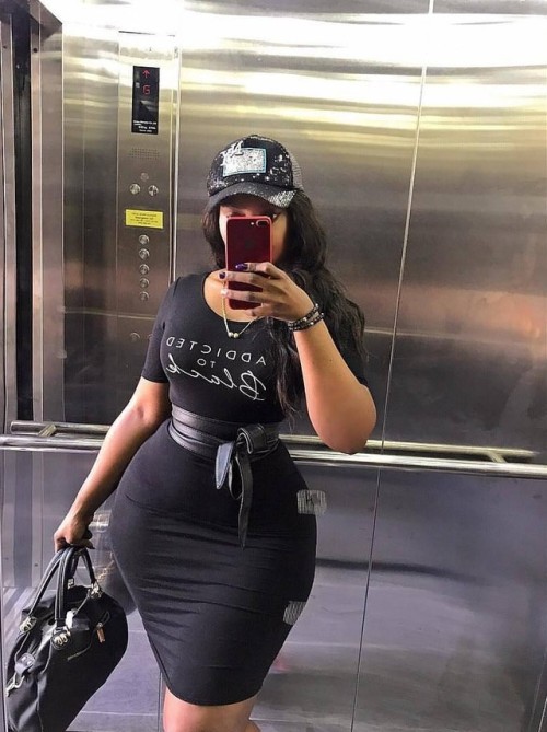 jazziedadd:  DeliciouslySexy. Curvy. BootiDelicious    Visions 🎶🎶 