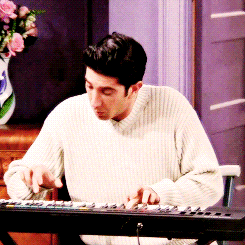 unepetitecourge:  The One Where Jennifer Breaks Character 