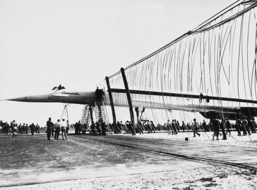 vintageeveryday:Manufacturing Concorde, the world’s first supersonic passenger jet.