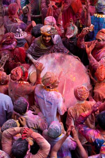 stories-yet-to-be-written:  Pictures of Holi: Festival of Colors. By Sharell Cook