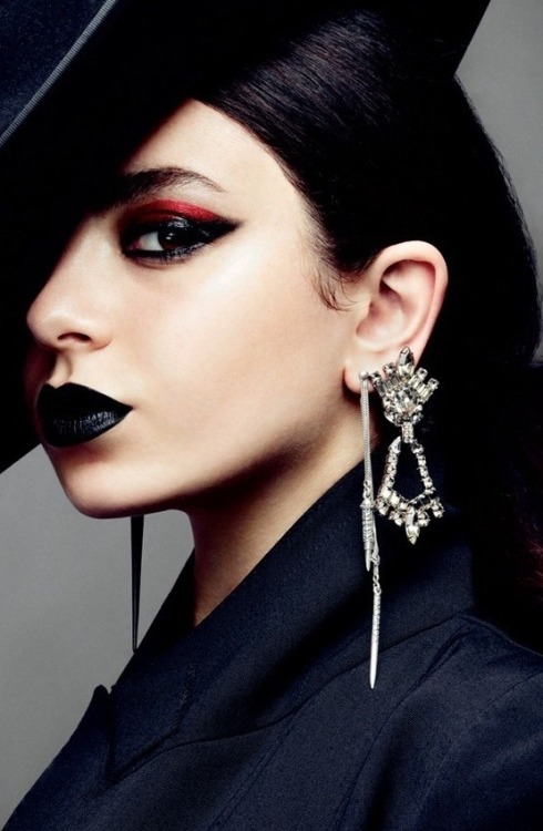 trillista: Charlie XCX in V Magazine ‘Girls of Now’ shot by Sharif Hamza