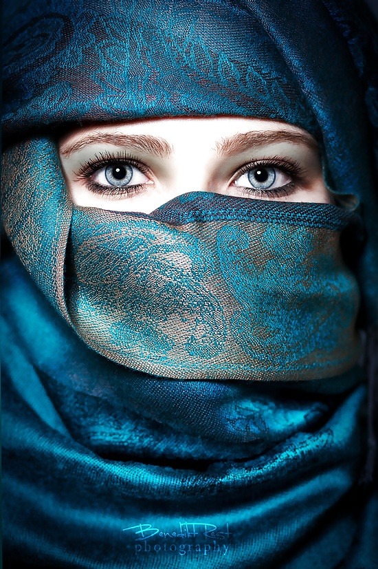 lezbilicious:  The eyes speak a thousand words
