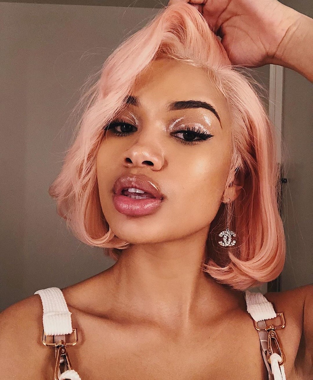 im-prada–u-nada:  @cydneychristine 