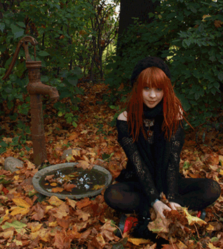 aestheticschaos:autumn.witch.aesthetic.gif