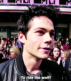 hoechlder:  Dylan O’Brien at the MTV Movie Awards 2014 (x) 