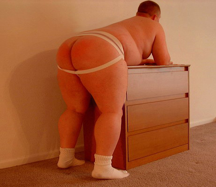 chubbytj:  thebigbearcave:  theunderwearbear:  bigboysdoitbetter:   Oh man, the things