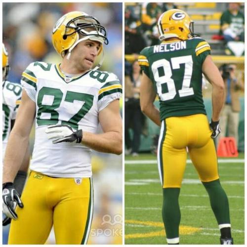 allsportsmen:  Handsome NFL football player Jordy Nelson showing butt and bulge