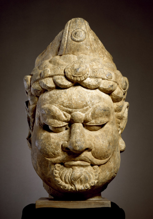 Head of a Buddhist guardian king, perhaps Tseng-ch’ang (=Sanskrit Virudhaka), regent of the south. U
