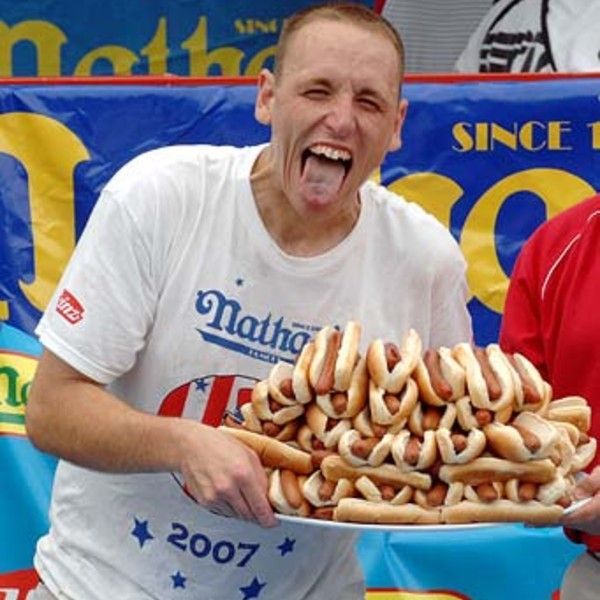 2014 Oscar Picks by Competitive Eating Champion Joey Chestnut
He may not have the best taste in movies, but Joey Chestnut sure knows how to pound through an Oscar-picks list in record time.