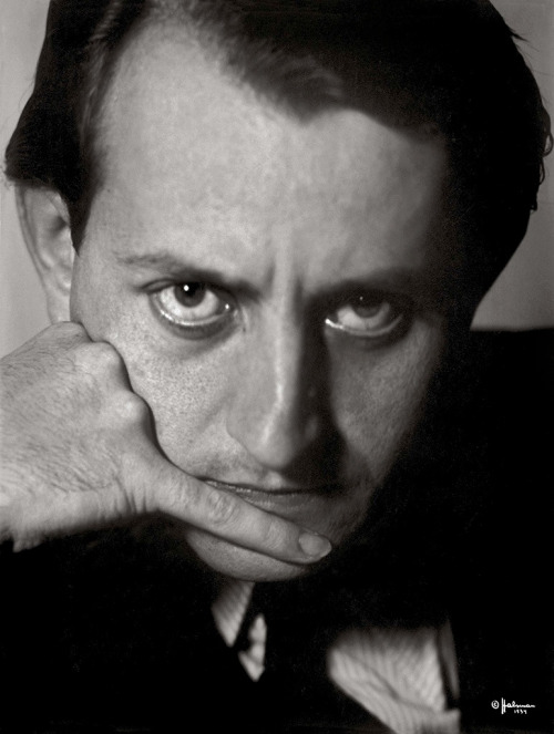 André Malraux, Paris, 1933 -by Philippe HalsmanA book and an exhibitionParis Magnum, Ed. by Éric Haz