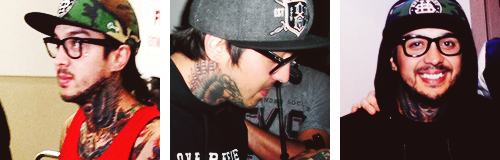 ramsyas:  tony perry + glasses 