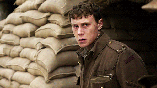 thylalock: George Mackay, who plays Schofield, is just a fantastic young actor, really, but he embod