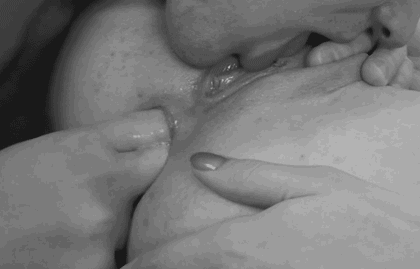 Porn Pics licking-her-pussy:  Licking her pussy is