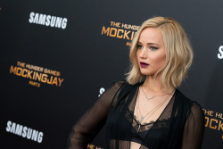 daily-lawrence:  Jennifer Lawrence at the