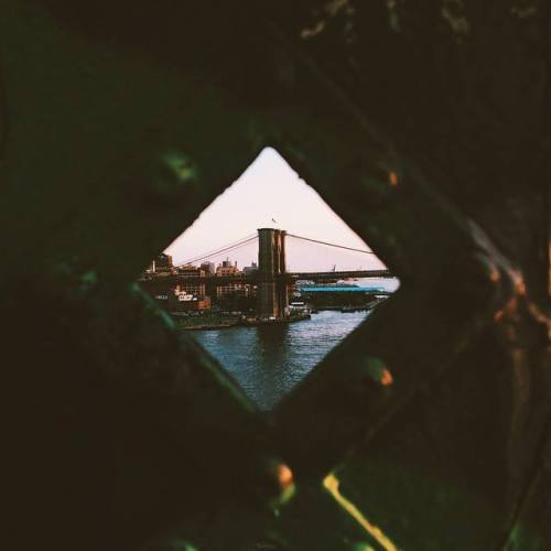 http://instagram.com/p/tQR1ArpNYH/ by J
