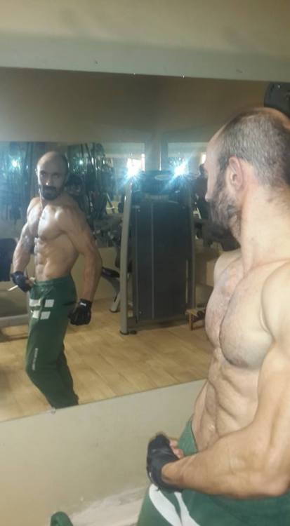 HOT TURKISH AND KURDISH GUYS
