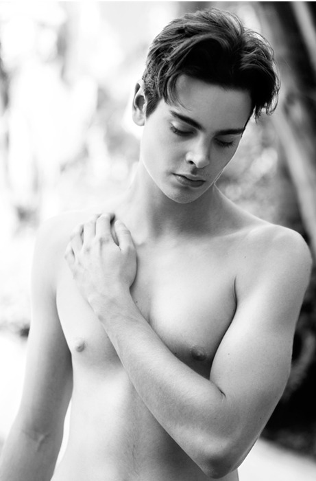 generic-boys:  GENERIC BOYS