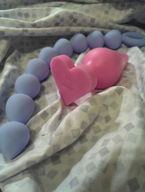 sadcrystalqueer: &lt;3 pastel princess butt toys &lt;3  via  Gridllr.com  &nb