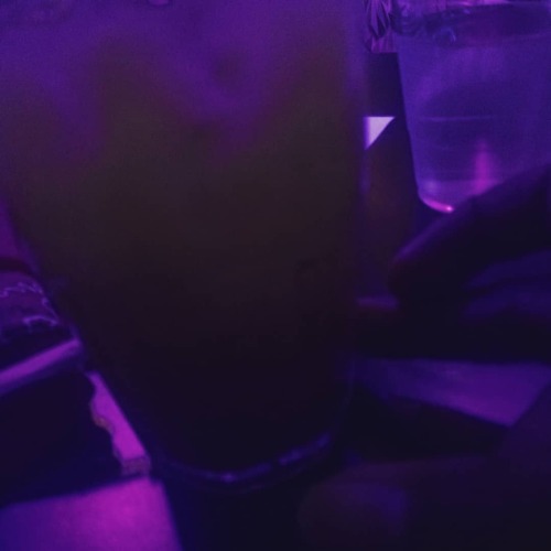 Tequila sunrise while the night is never on time and bumpin&rsquo; to wrong bitch by Teyana Tayl