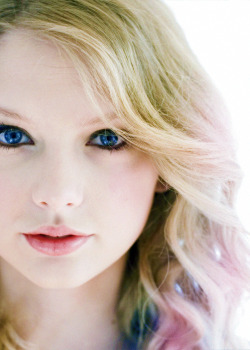 Taylor Swift | Tumblr En We Heart It. Http://Weheartit.com/Entry/75482379/Via/Ourswift