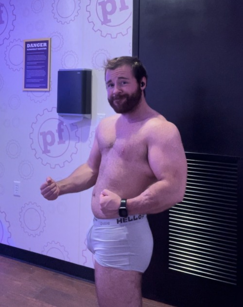 Had To Take A Week Break From Everything But Got Back To The Gym Today, Beards Growing Mighty Fast.