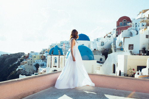 Theresa Manchester in Oia, Greece - shot by noisenestFull set viewable at https://www.patreon.com/posts/3940454