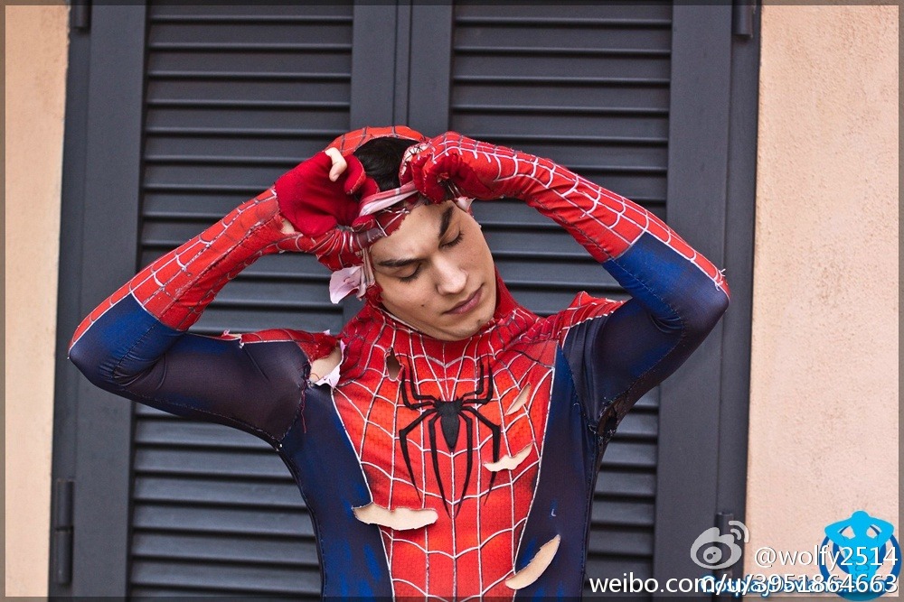 comicboys:  Spider-man cosplay