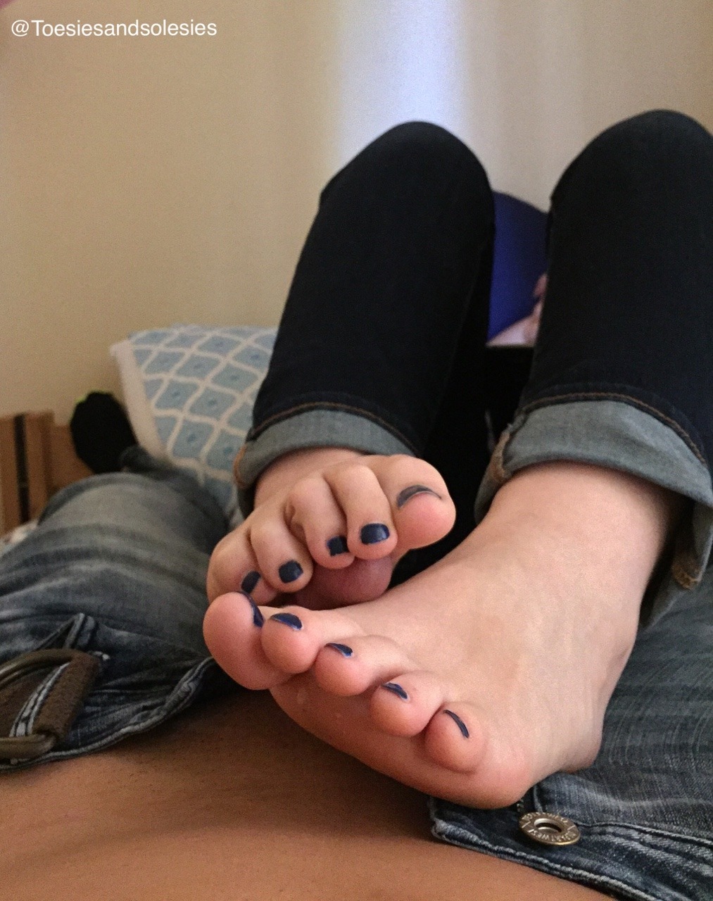 ❤️ Female Feet 😘