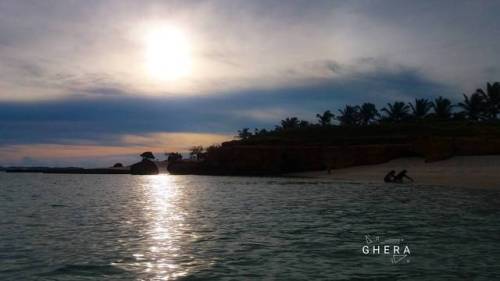 Tinalisayan beach sunset. #travelph #philippines #philippineislands #GerGoesTo #buriasisland #masbat