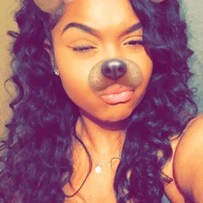 kisscheekzhere:  Look up bby girl say Cheese ✨