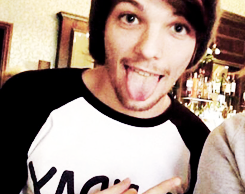 l-o-u-i-s-h-a-r-r-y-deactivated:  January 2014 