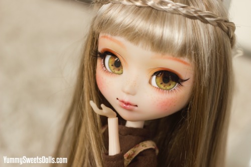 Creme Brulee Pullip &lt;3 www.yummysweetsdolls.etsy.comwww.yummysweetsdolls.comwww.facebook