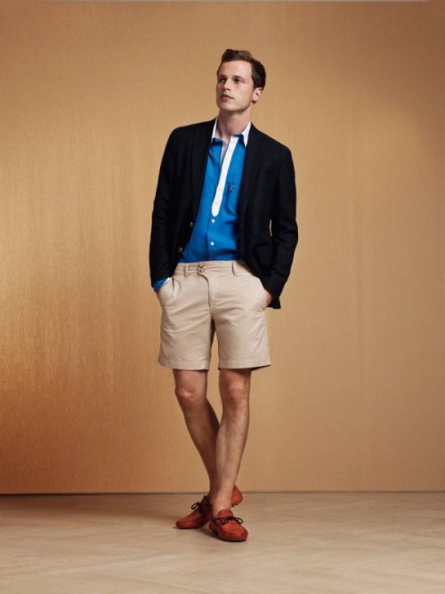 So it’s fall! And I’m going to do Façonnable pre-fall because it caught my eye. A
