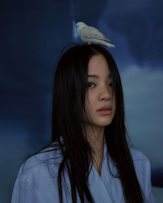 cyberglittter:nana ou-yang by yu cong for dazed china / hair by bon fan zhang & makeup by xin miao