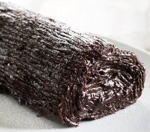 fullcravings:  Chocolate Roulade