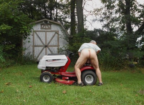 NSFW 21+