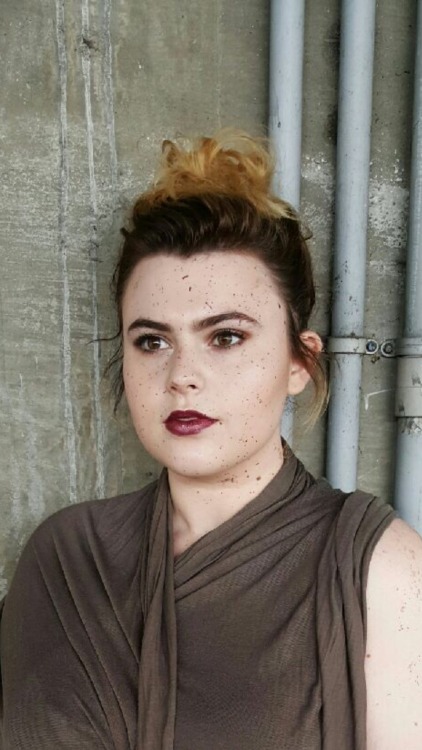 tacomaster420: My friend Silly used me as her editorial model and she did such a good job at pretend