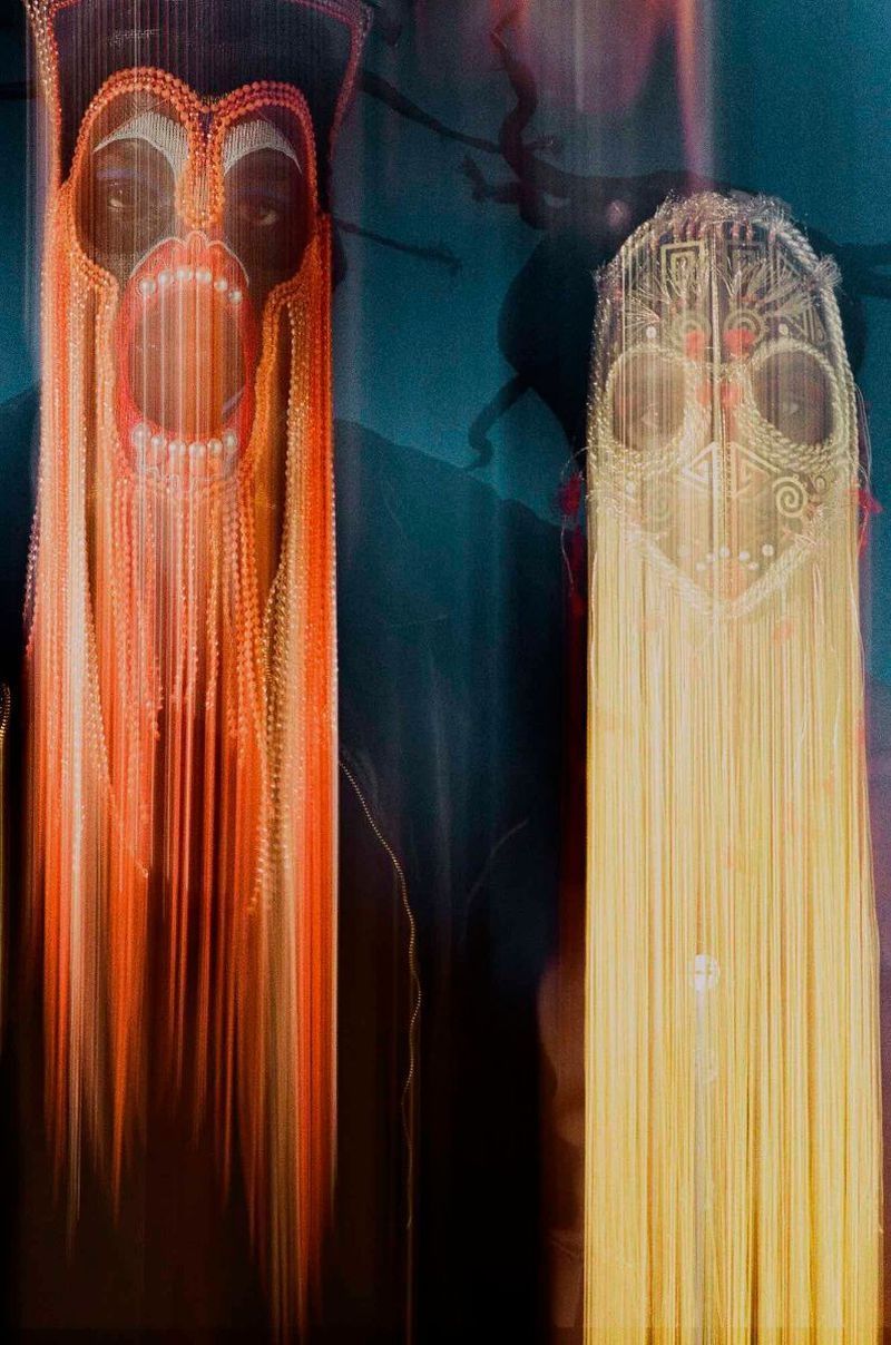distantvoices:  Bibi Abdulkadir and Nyaueth Riam By Marie Schuller For King Kong Magazine SS18