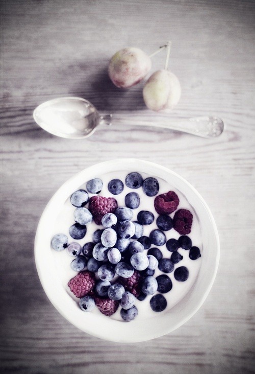 youneverreallystoplovingsomeone:  Berries @Homegirl London on We Heart It. http://weheartit.com/entry/52755767/via/Didier_Emotion