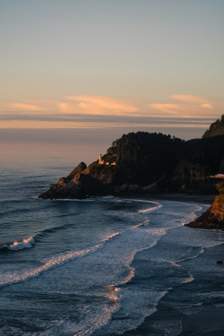 northwezt: Heceta Head Lighthouse, Oregon. Flickr / Instagram  