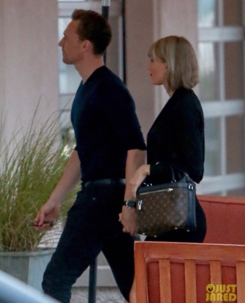 www.justjared.com/2016/06/23/taylor-swift-tom-hiddleston-go-on-lunchtime-double-date/