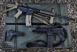 everydaycivilian:M&P Monday with S&W