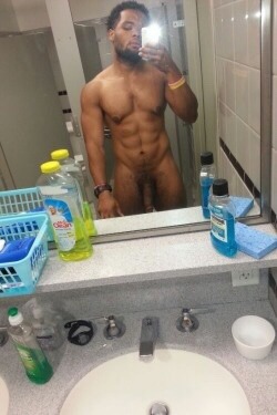 savvyifyanasty:  > yessss 