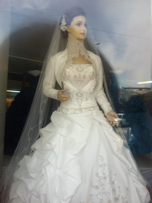 fear-obsession:  The story of Pascualita, the mannequin.Pascualita or Little Pascuala is a bridal mannequin that has “lived” in a store window in Chihuahua, Mexico for the past 75 years. That is quite a long time for a bridal gown shop to retain a