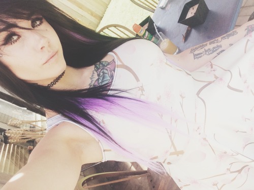 ashliecat666:  New dress ~ purp hair