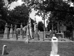 mortisia:  Wooldridge Monuments The Wooldridge